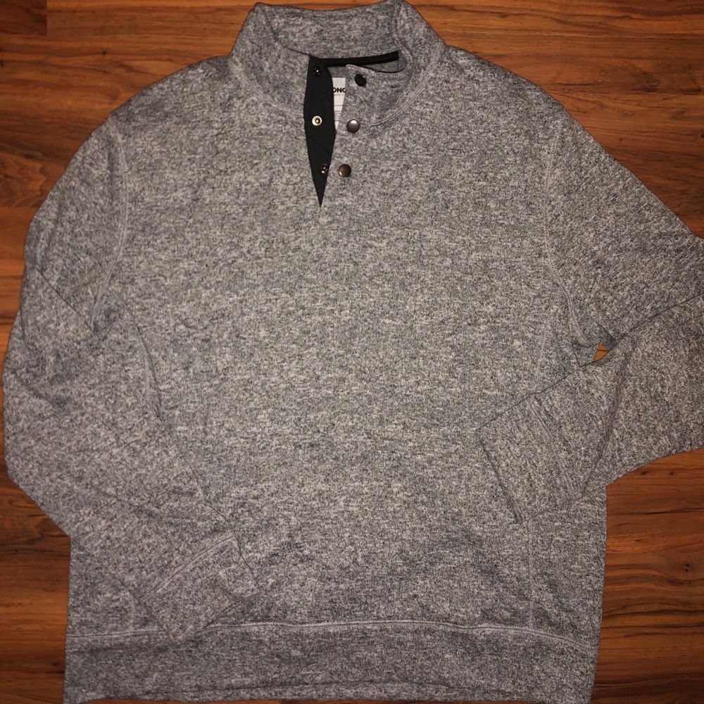 Men’s XXL Pullover, Great Condition
